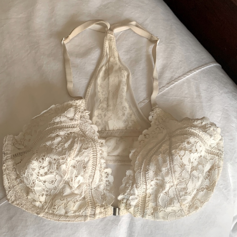 Victorias Secret unlined lace bralette